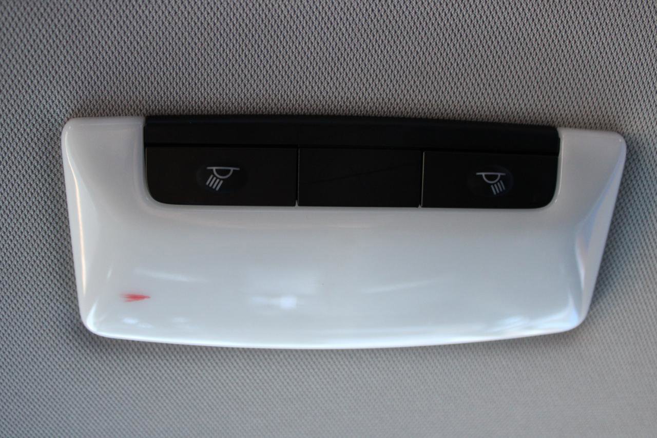 Used 2024 Mitsubishi Outlander SE Black Edition image 38