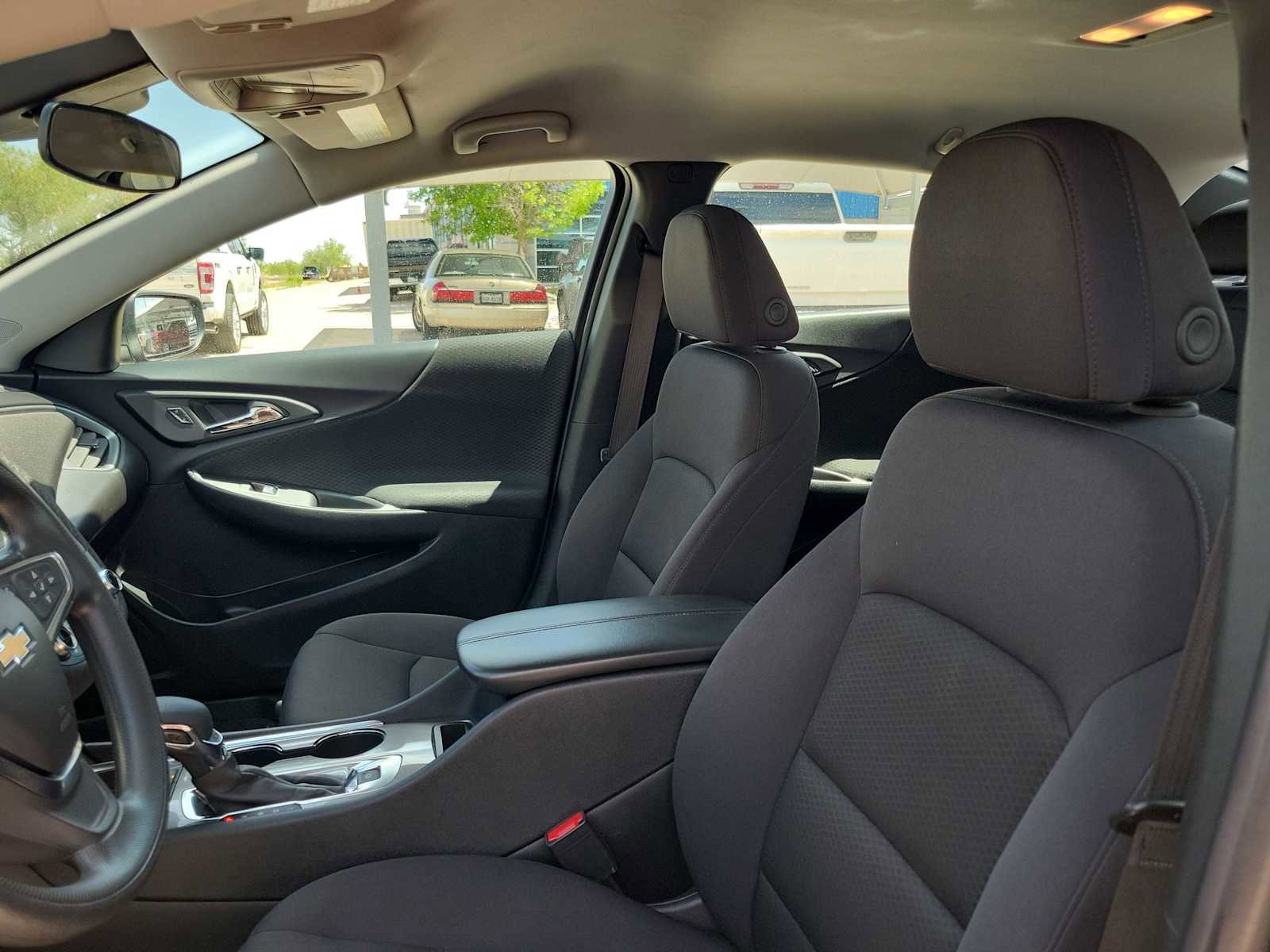 Used 2025 Chevrolet Malibu LT image 15