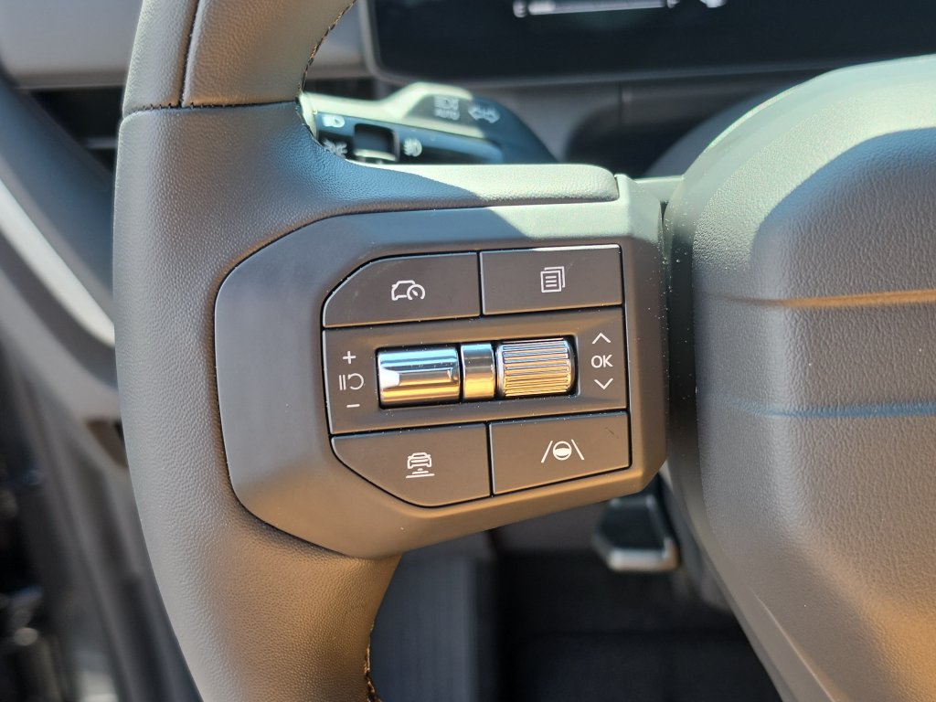 New 2027 Kia Seltos X-Line SX AWD/4WD image 30