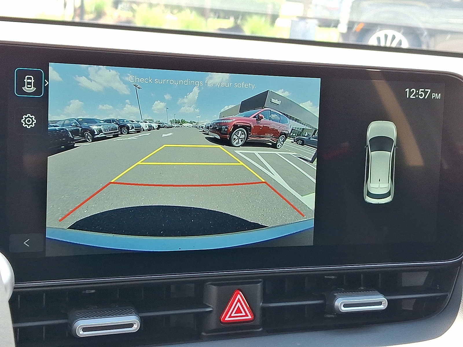 New 2025 Hyundai Ioniq 5 SE image 16