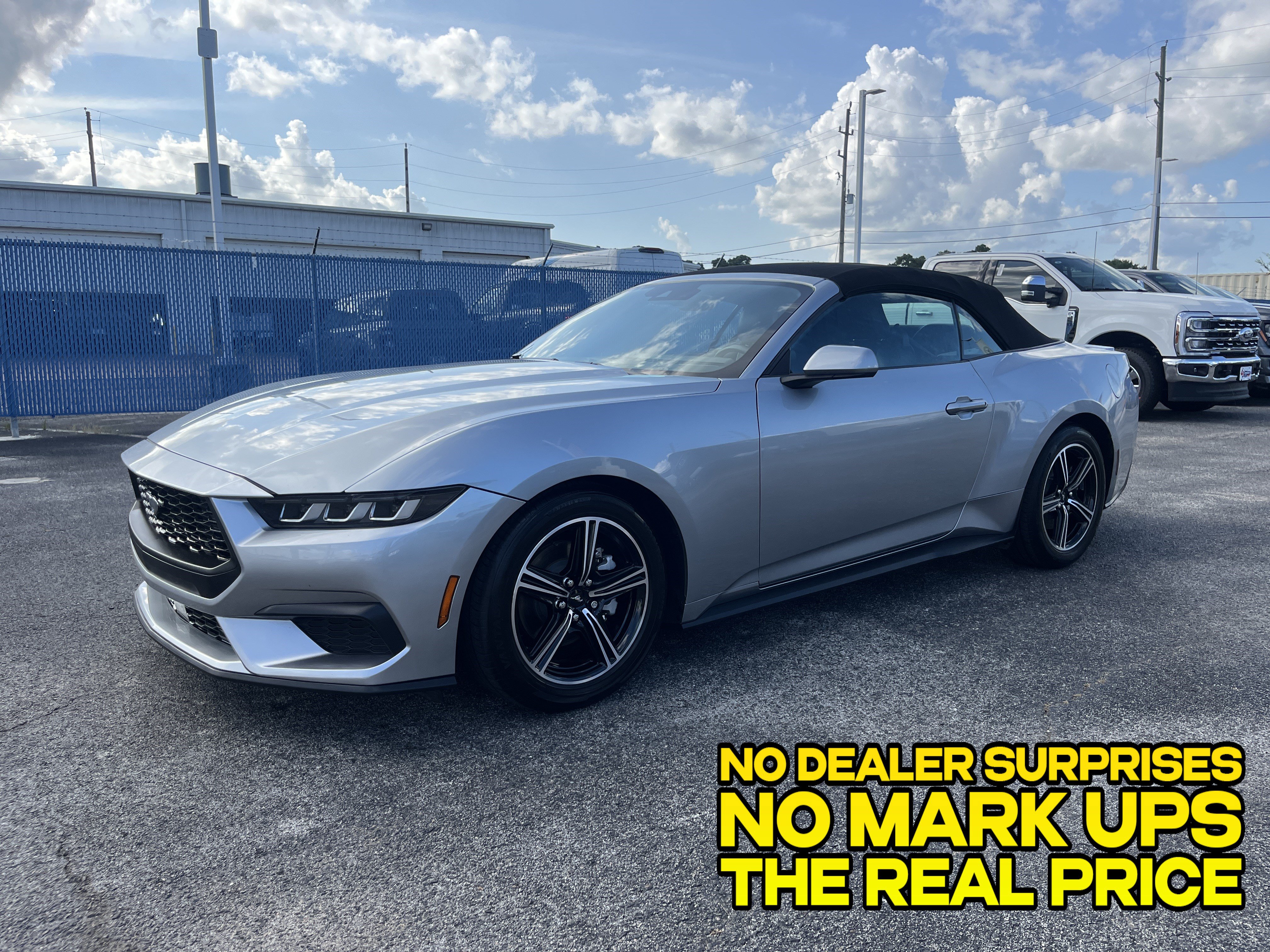 Used 2025 Ford Mustang Premium RWD image 6