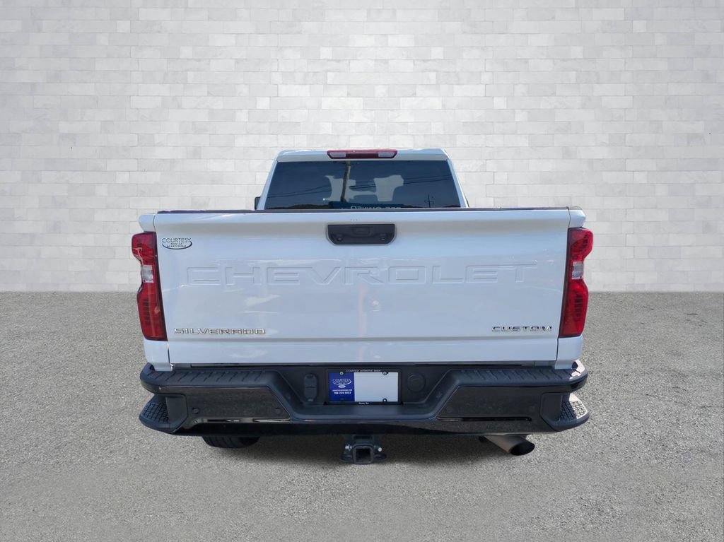 Used 2025 Chevrolet Silverado 2500 Custom w/ Custom Value Package AWD/4WD image 6