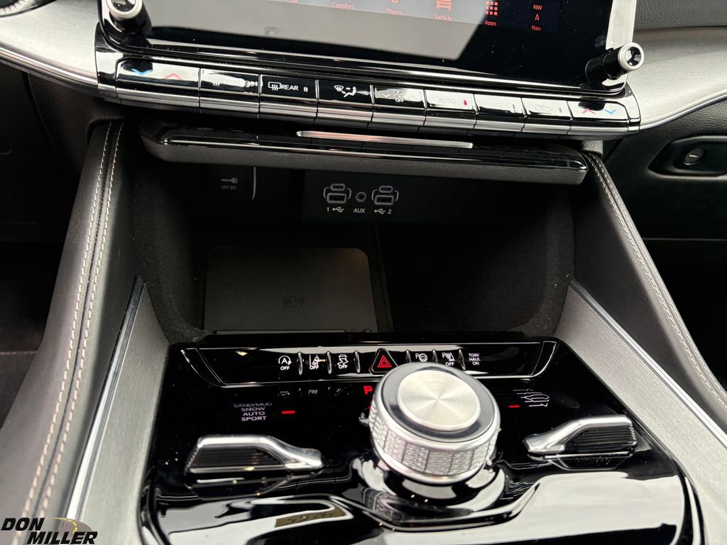 Used 2024 Jeep Wagoneer Series II w/ Convenience Group I image 20