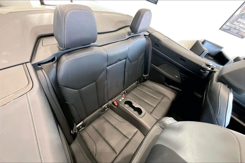 Used 2026 BMW 430i Convertible RWD image 24