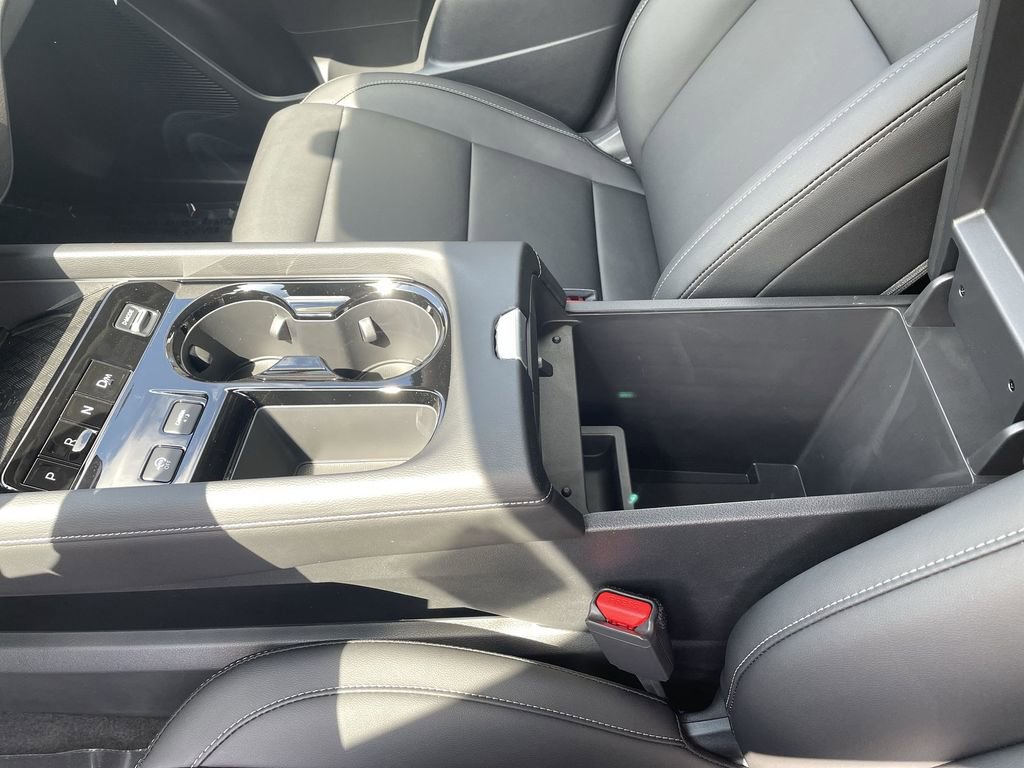 Certified 2025 Nissan Murano SV image 25