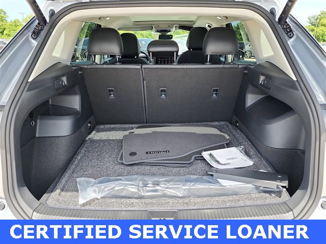New 2025 Volkswagen Tiguan SE image 6