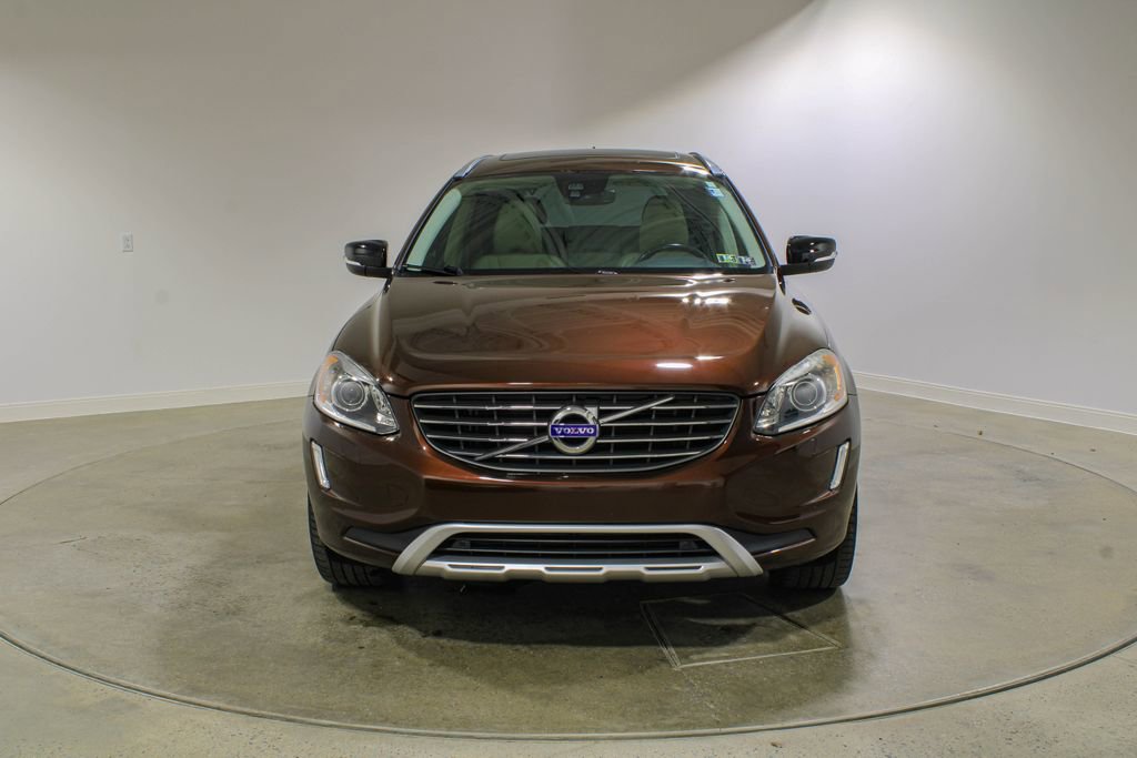 Used 2017 Volvo XC60 T6 Dynamic w/ Climate Package image 8