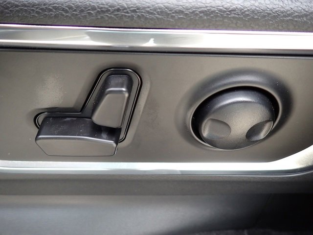 New 2025 RAM 1500 Laramie image 17