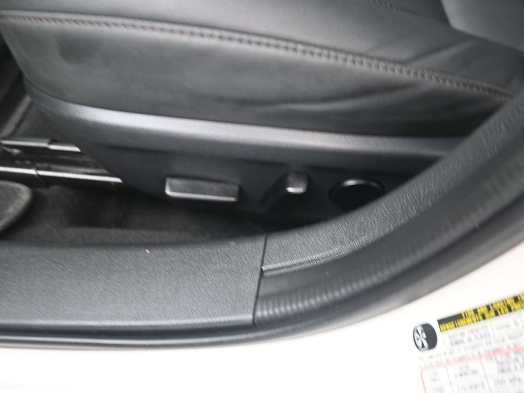 Used 2023 MAZDA MAZDA3 s image 15