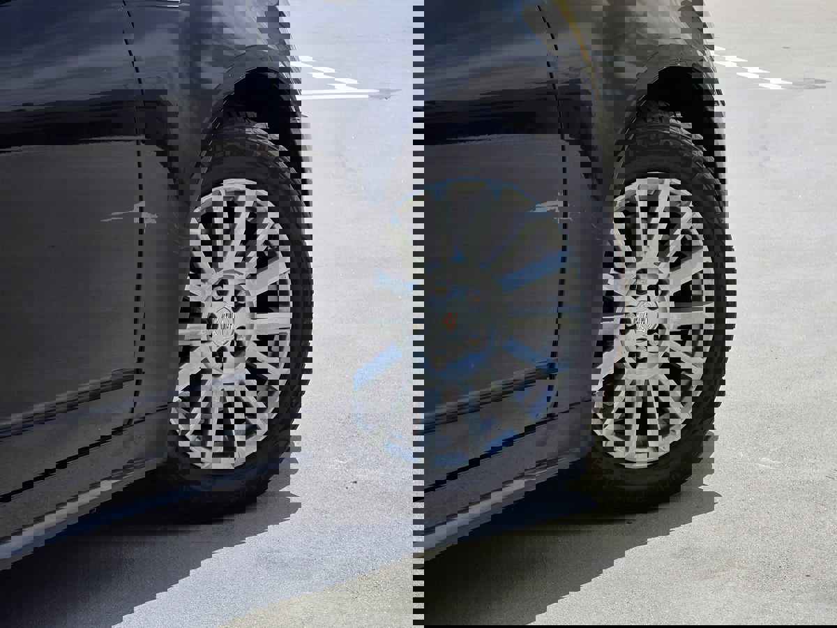 Used 2010 Cadillac CTS Sedan image 7