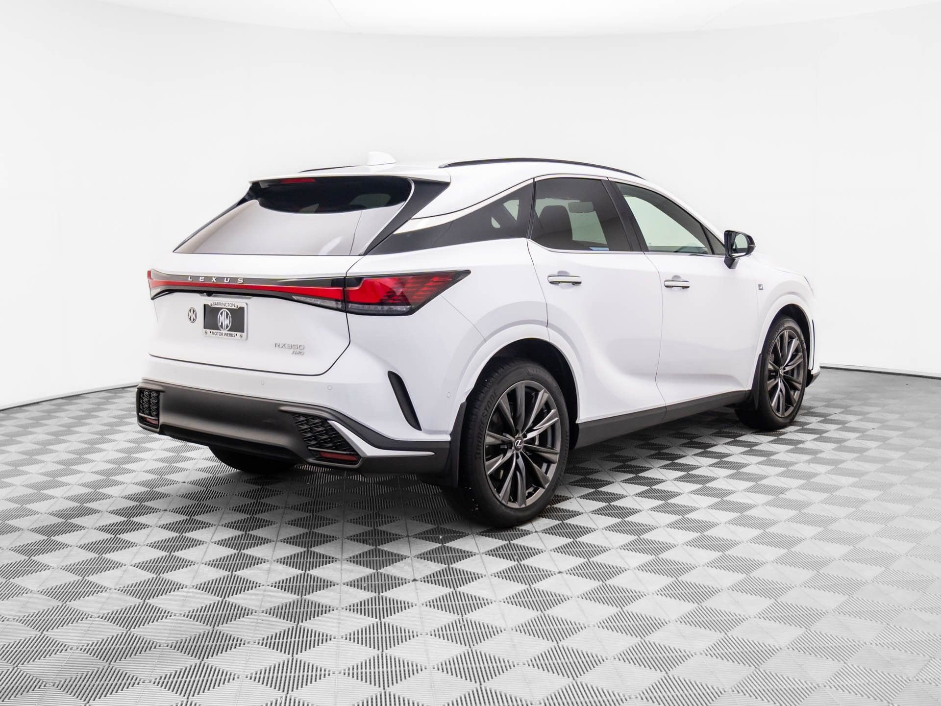 Used 2024 Lexus RX 350 AWD image 7