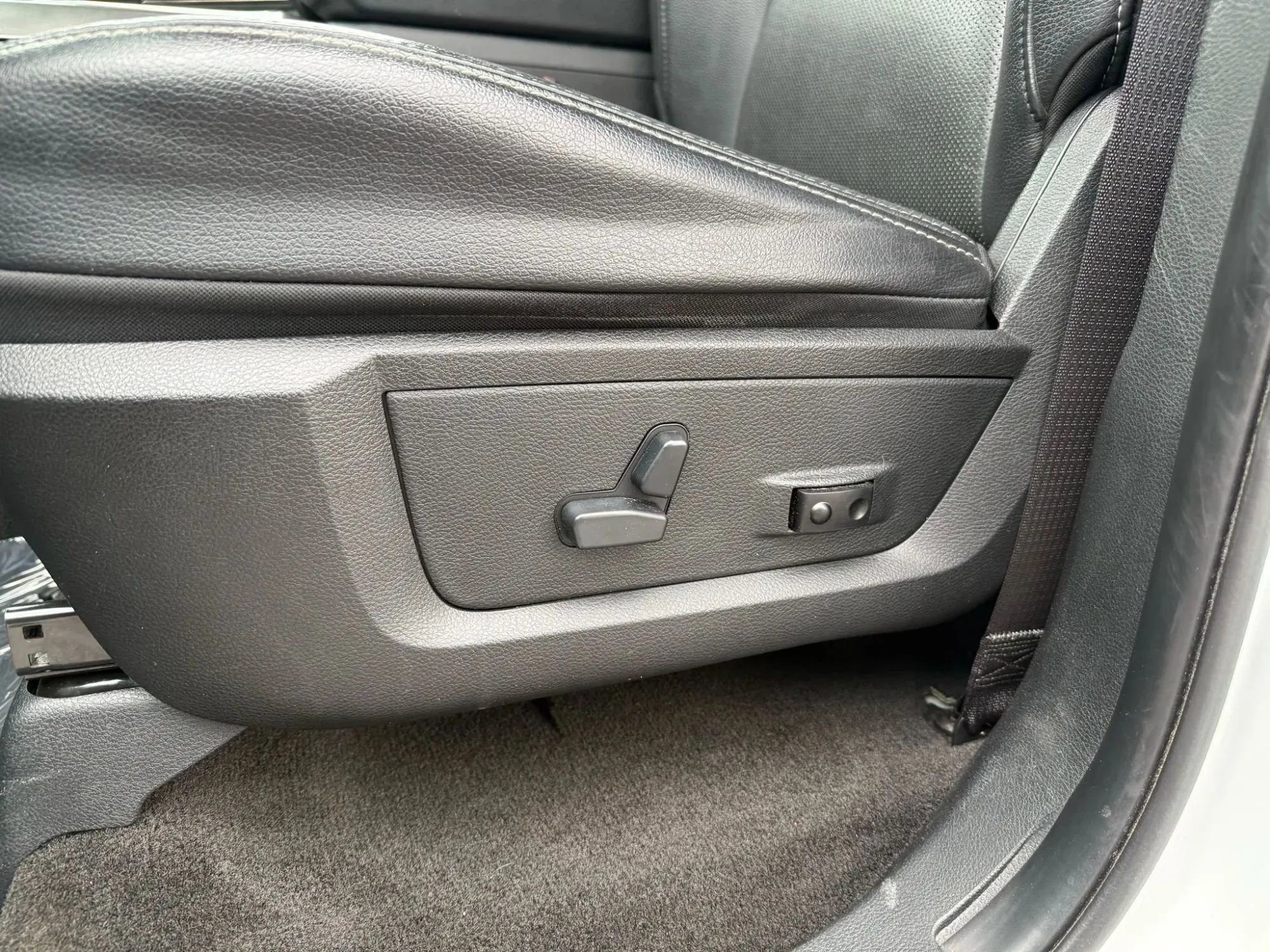 Used 2017 RAM 1500 Sport w/ Convenience Group image 13