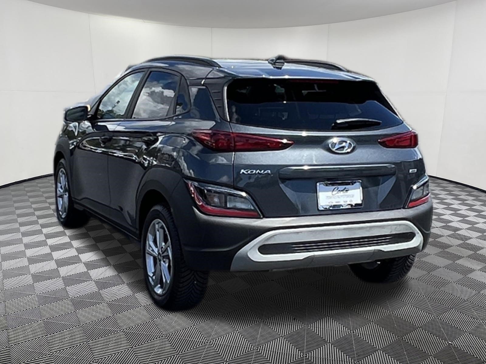 Used 2022 Hyundai Kona SEL AWD/4WD image 4