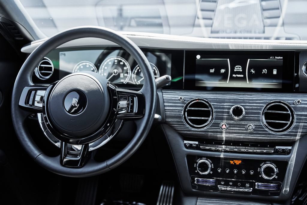 Used 2023 Rolls-Royce Ghost AWD/4WD image 49