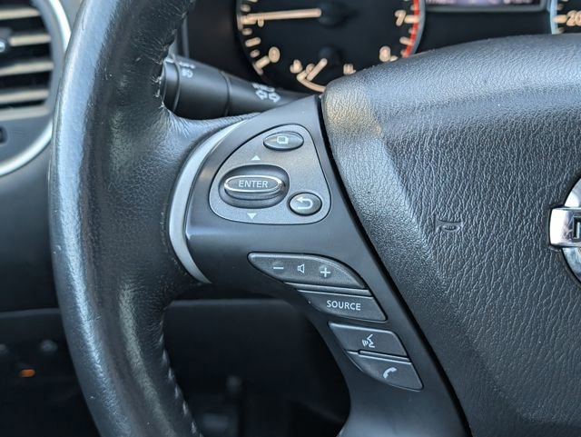 Used 2019 Nissan Pathfinder SL image 23