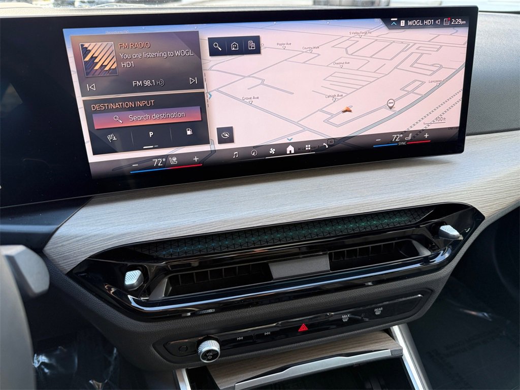 Certified 2025 BMW 330i xDrive Sedan w/ Premium Package image 20