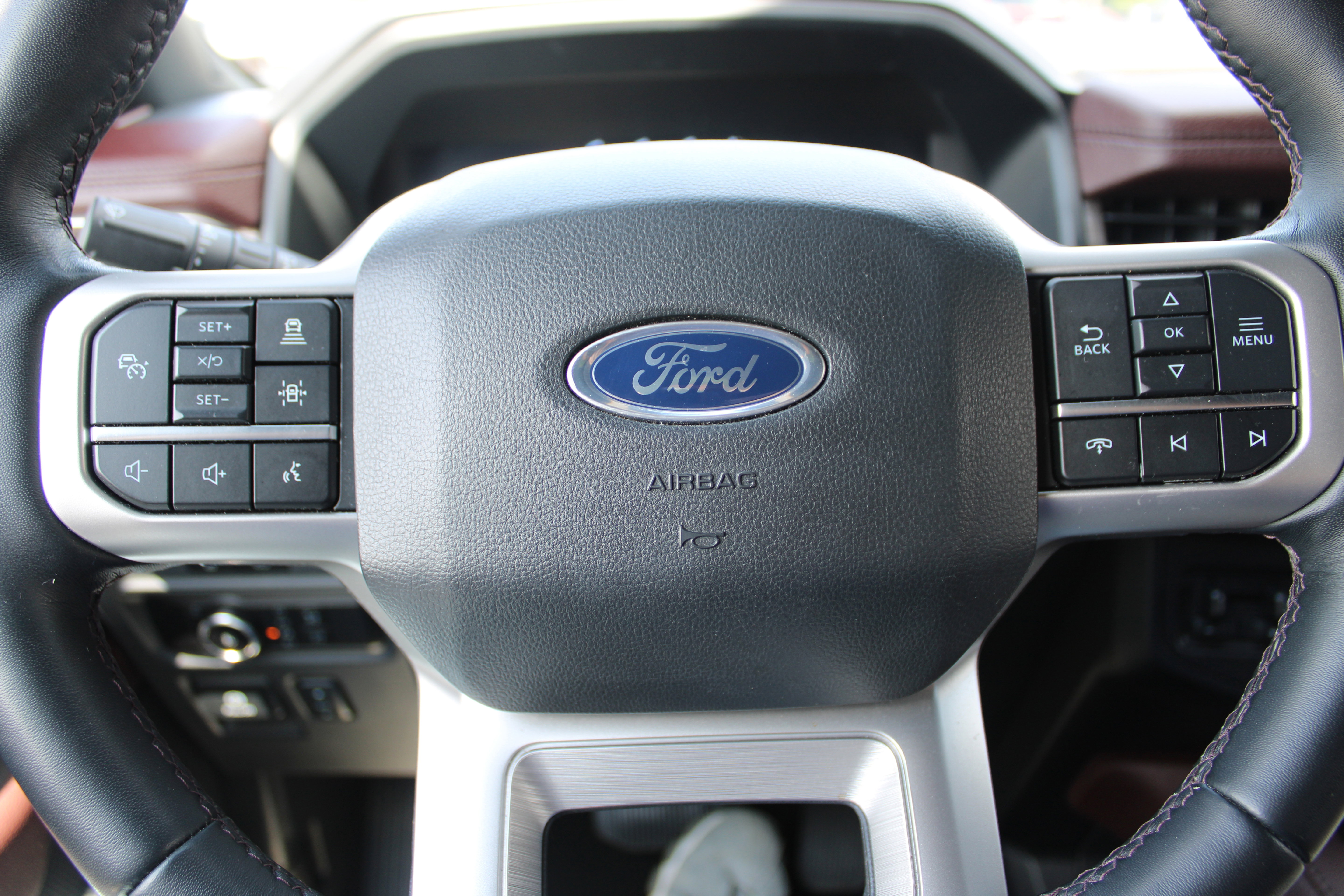 Used 2024 Ford Expedition Limited w/ Excursion Package AWD/4WD image 20