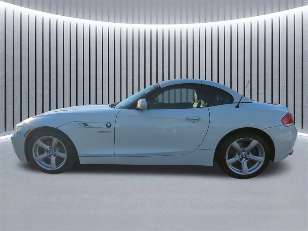 Used 2016 BMW Z4 sDrive28i image 8