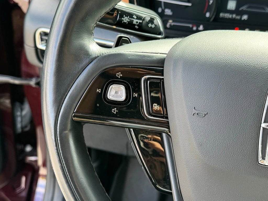 Used 2020 Lincoln Corsair Reserve w/ Equipment Group 201A image 13