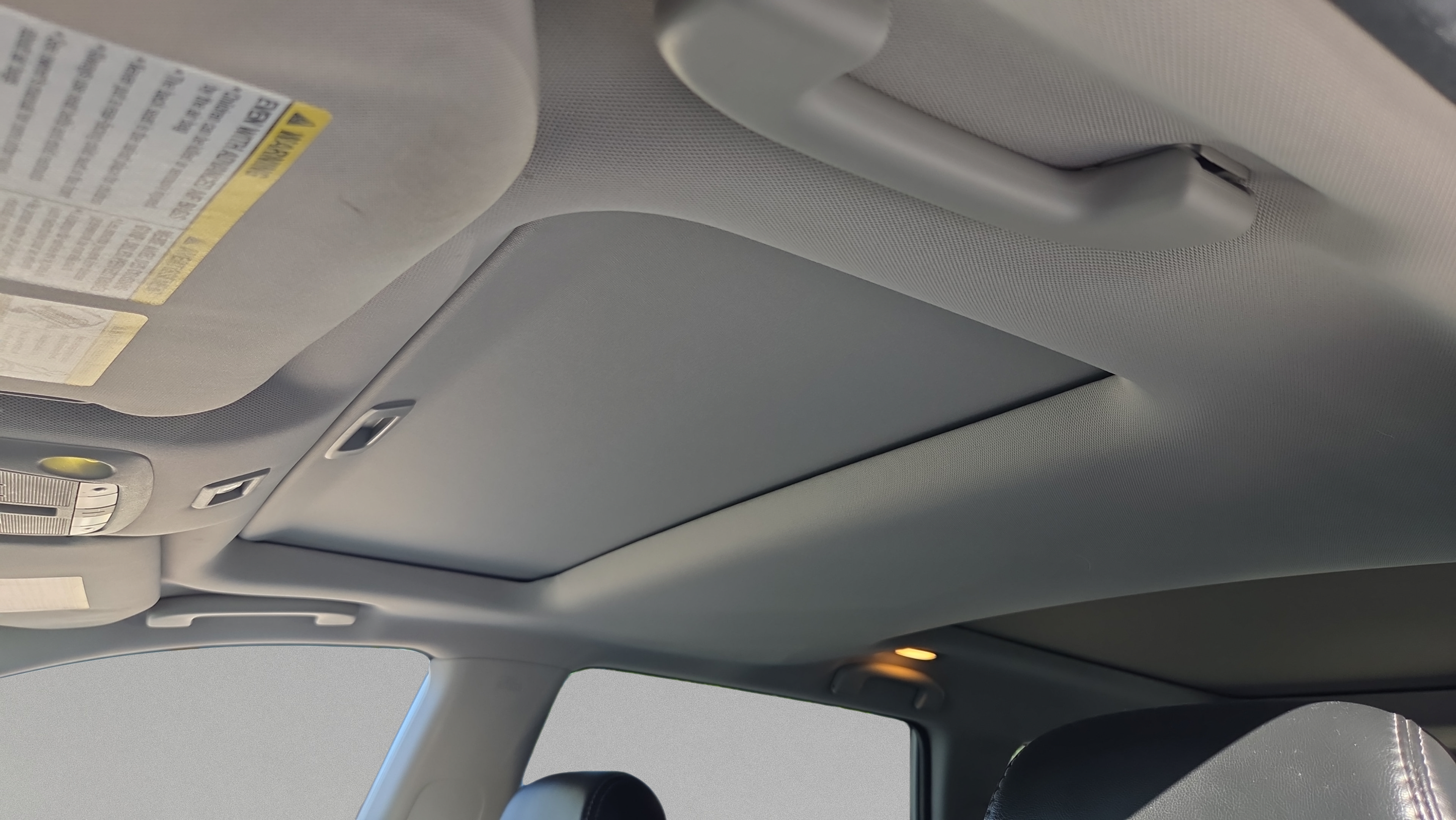 Used 2017 Nissan Pathfinder Platinum FWD image 17