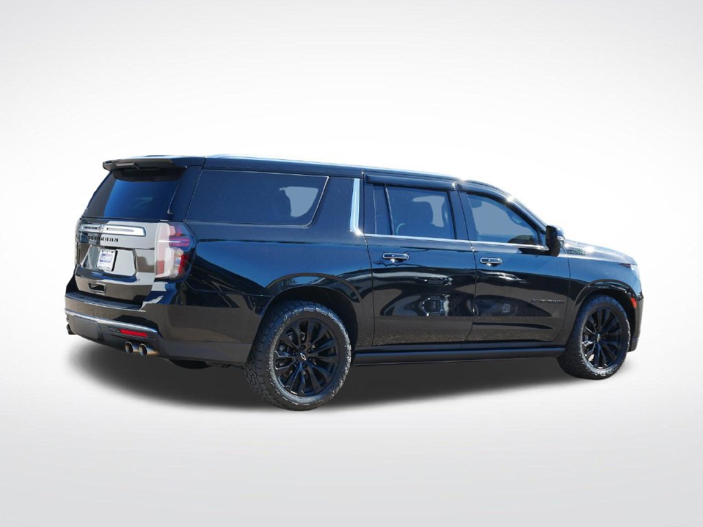 Used 2023 Chevrolet Suburban High Country AWD/4WD image 5