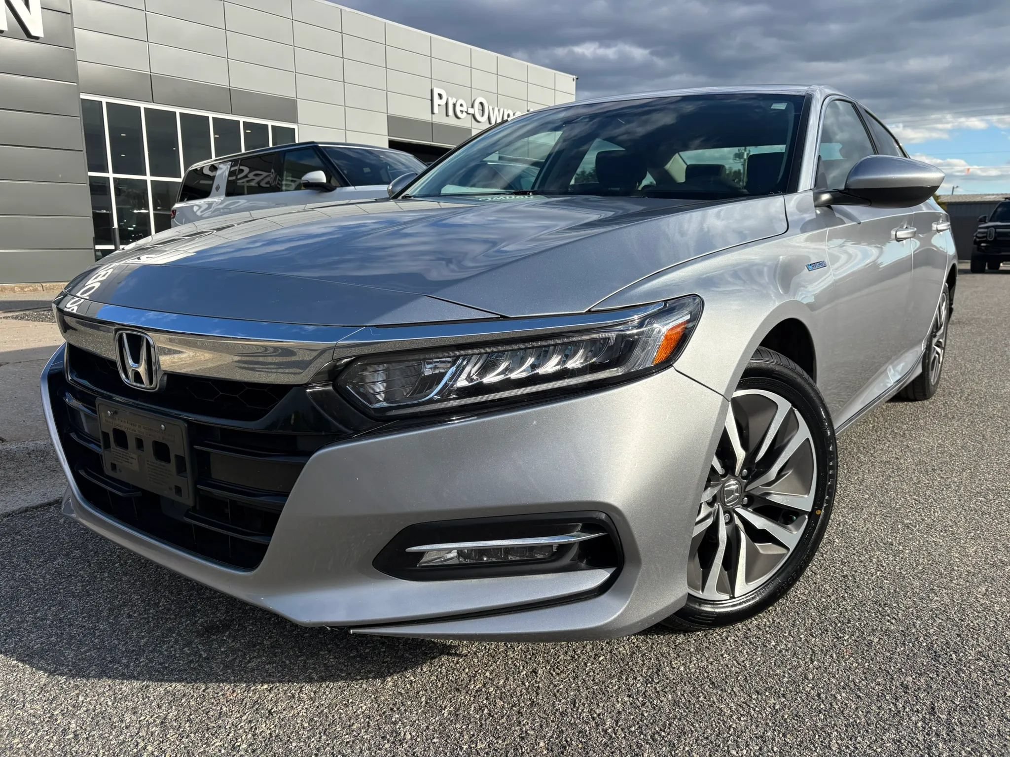 Used 2020 Honda Accord EX image 1