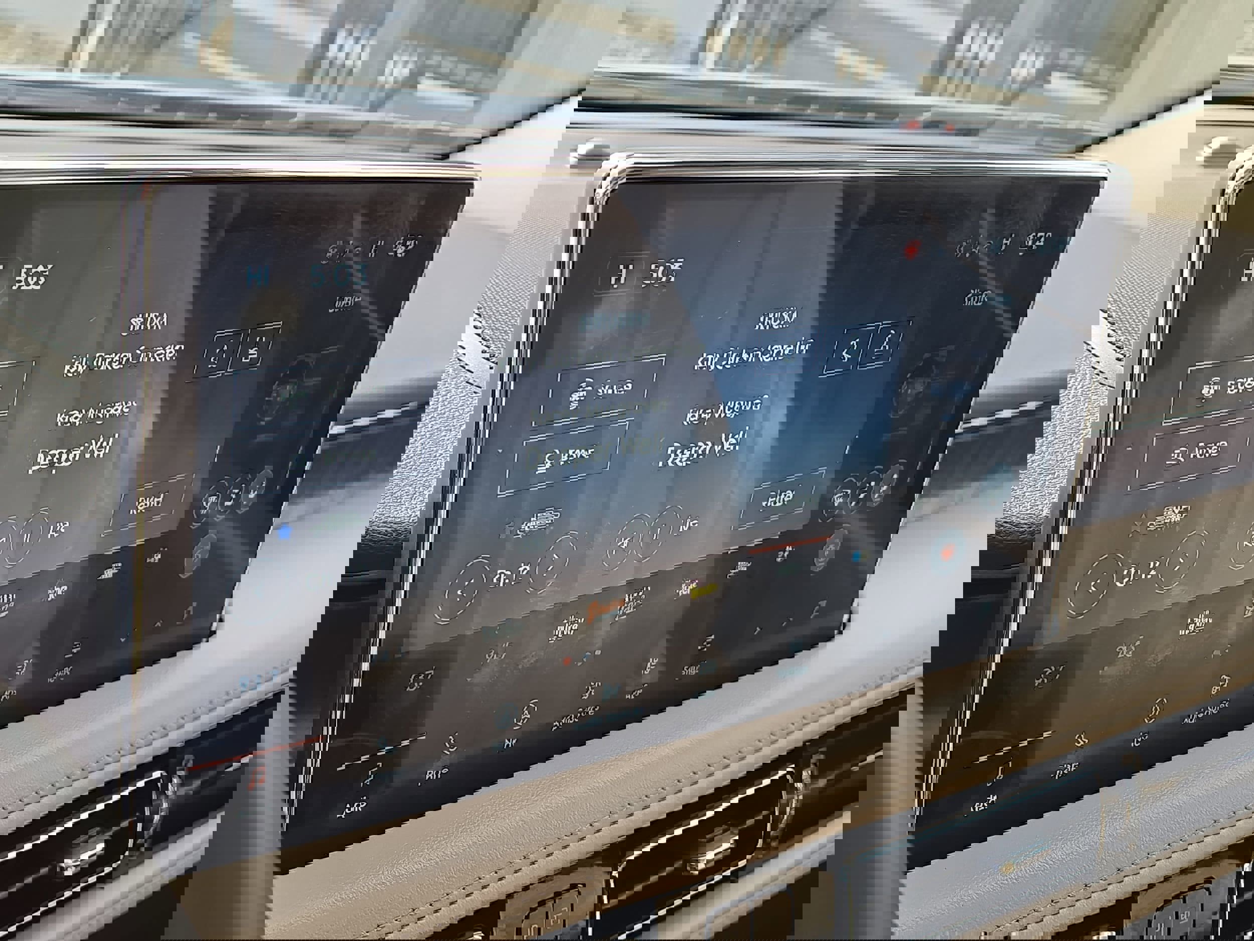 Used 2022 Lincoln Nautilus Reserve image 27