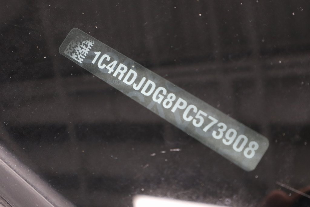 Used 2023 Dodge Durango GT image 33