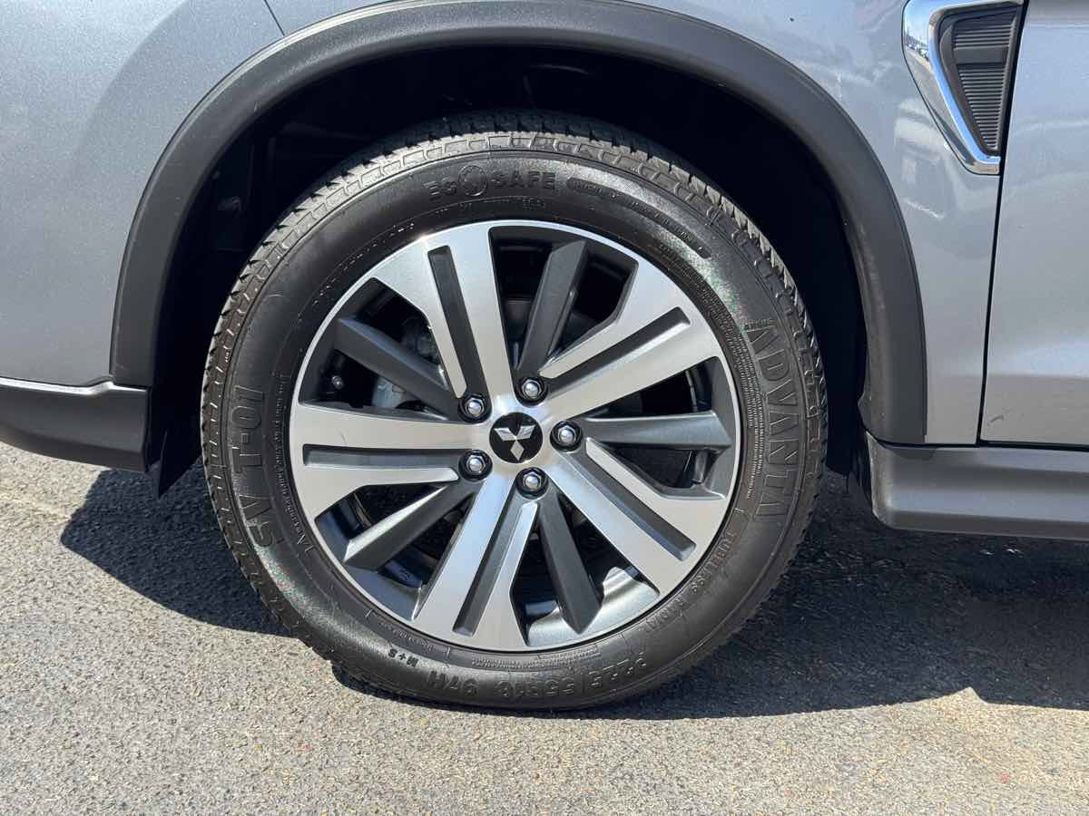 Used 2021 Mitsubishi Outlander Sport AWD image 6