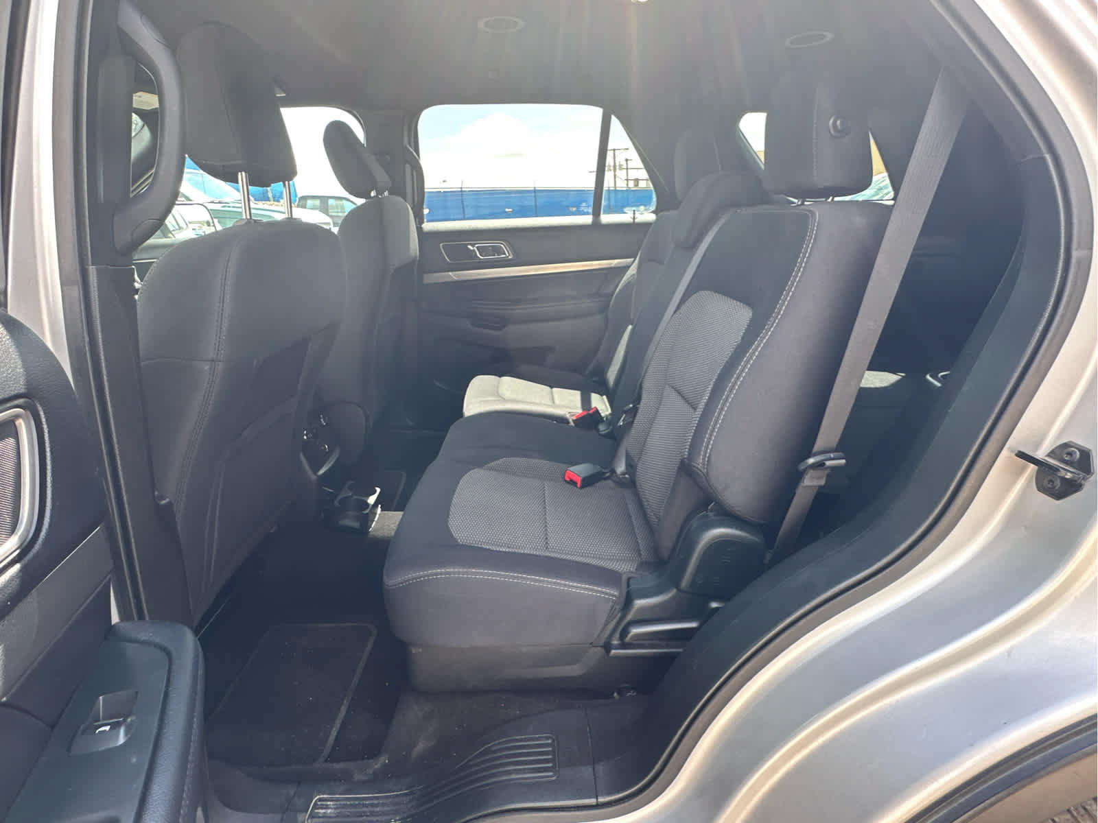Used 2019 Ford Explorer XLT w/ Equipment Group 201A FWD image 47