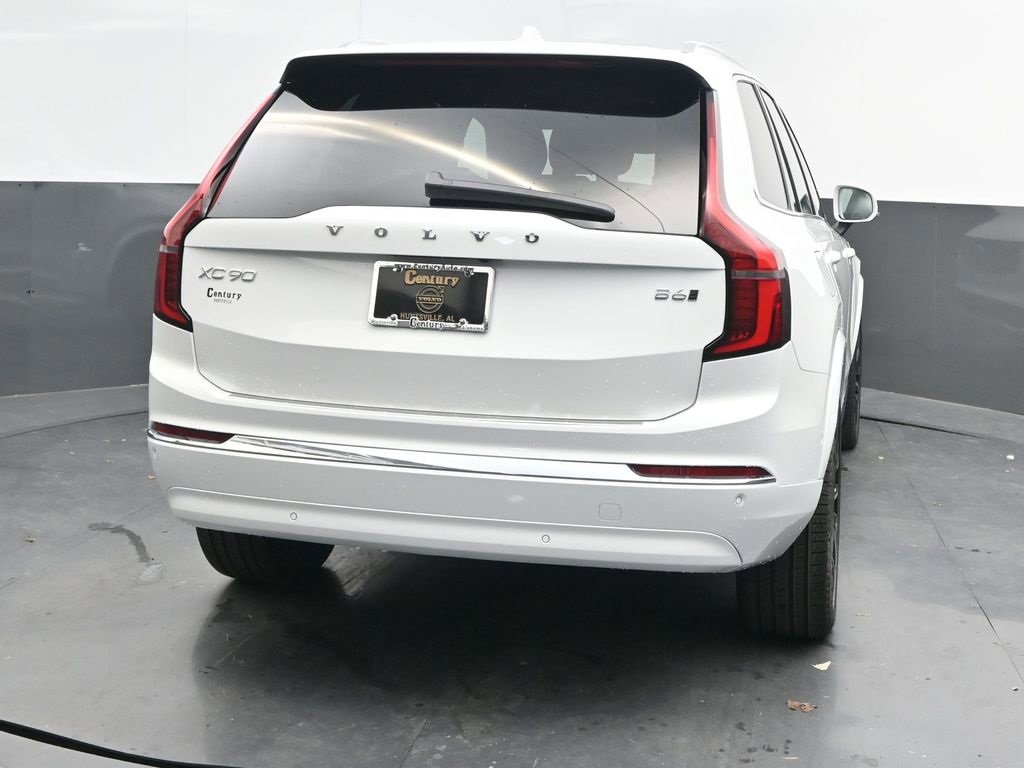 New 2026 Volvo XC90 B6 Plus w/ Protection Package Premier image 6