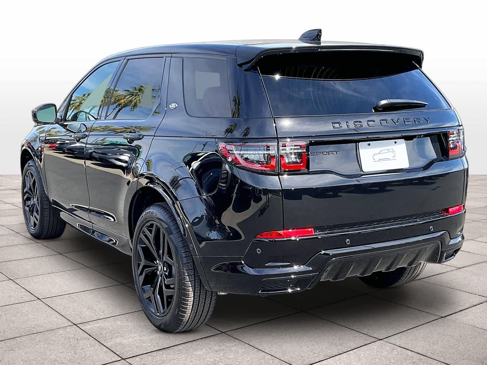 New 2026 Land Rover Discovery Sport Landmark AWD/4WD image 3