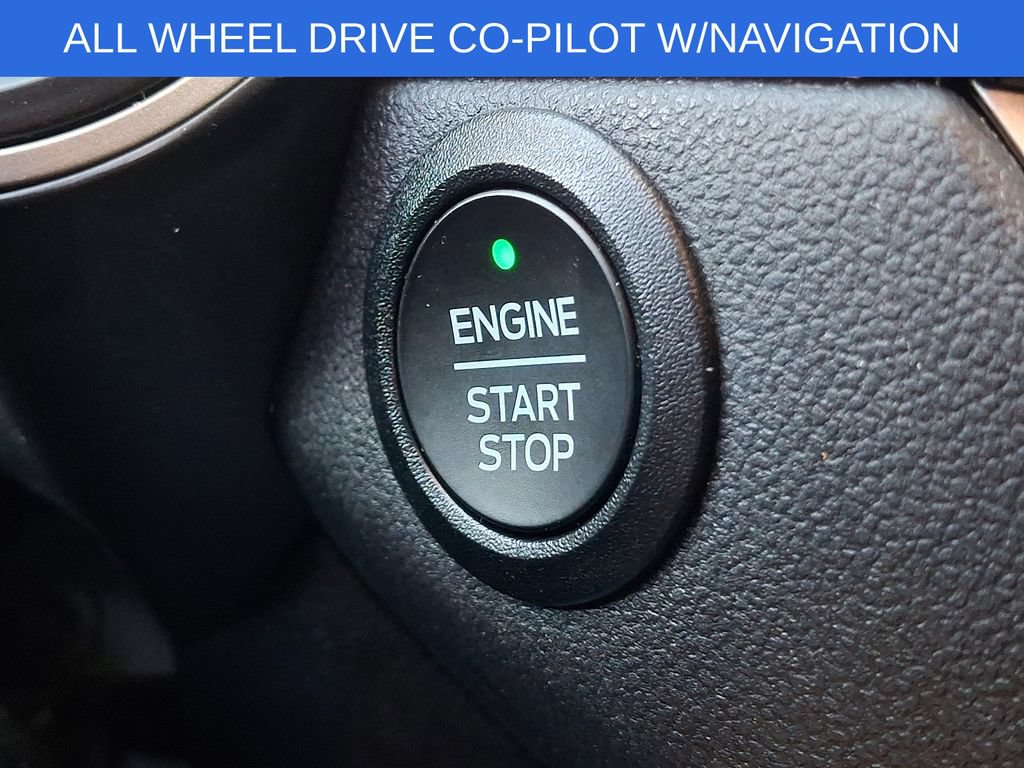 Used 2022 Ford Escape SEL AWD/4WD image 25