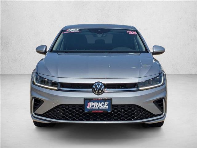 Used 2025 Volkswagen Jetta S image 2