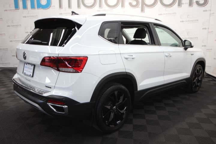 Used 2022 Volkswagen Taos SE image 9