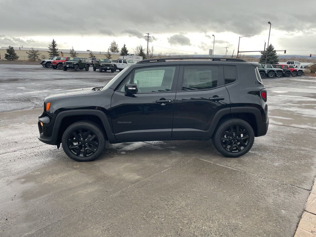 Certified 2023 Jeep Renegade Altitude AWD/4WD image 7