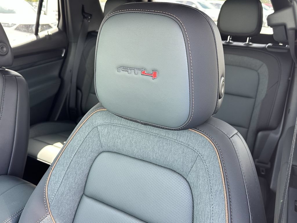 New 2026 GMC Terrain AT4 w/ Convenience Package III AWD/4WD image 20