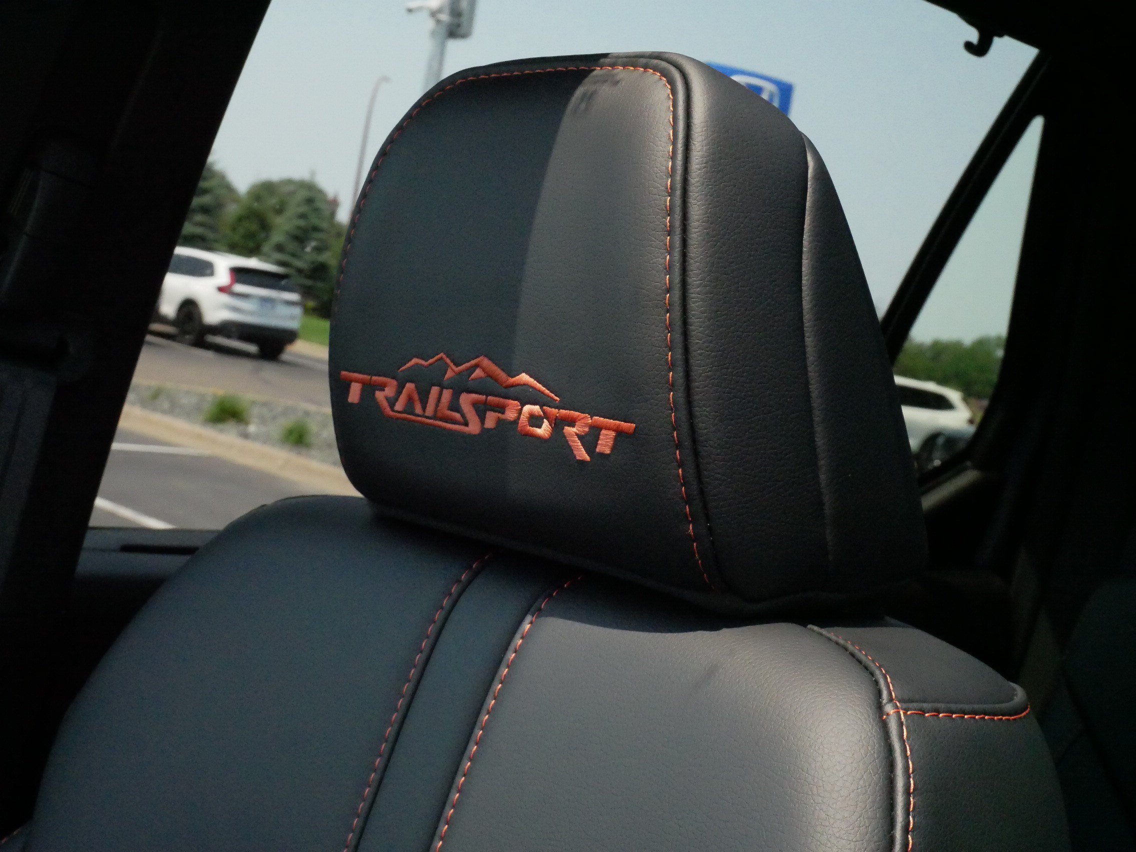 Certified 2026 Honda Pilot TrailSport image 33