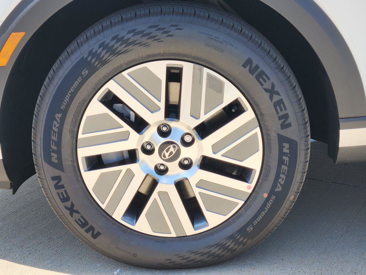 New 2027 Hyundai Palisade SEL FWD image 7