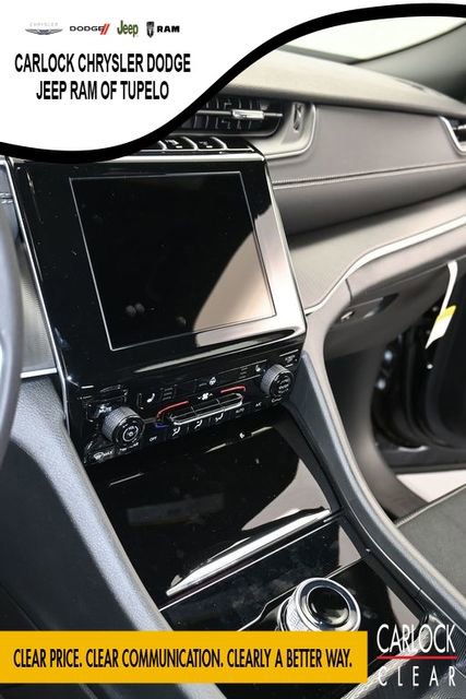 New 2025 Jeep Grand Cherokee Altitude image 23