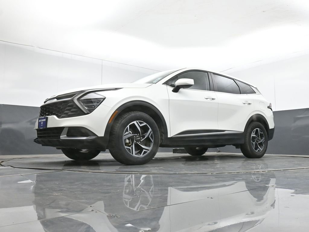 Used 2024 Kia Sportage LX image 42