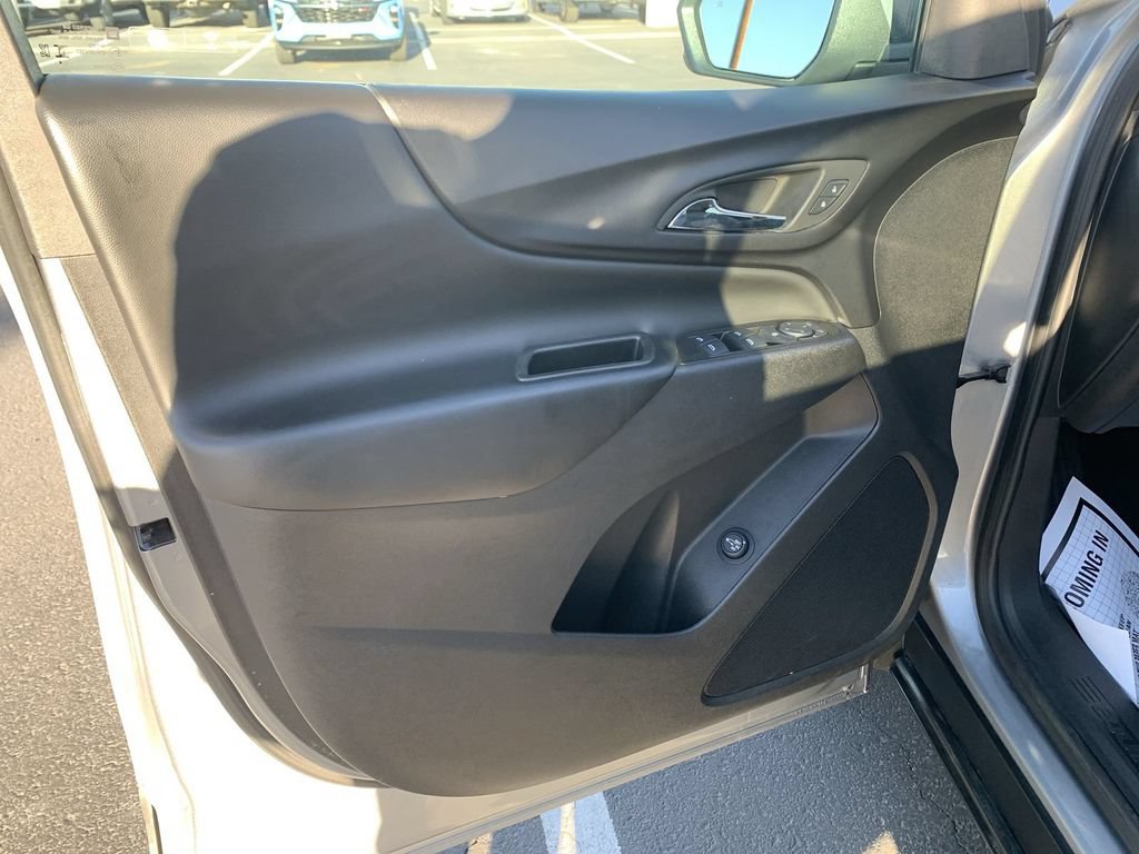 Certified 2024 Chevrolet Equinox LT FWD image 20