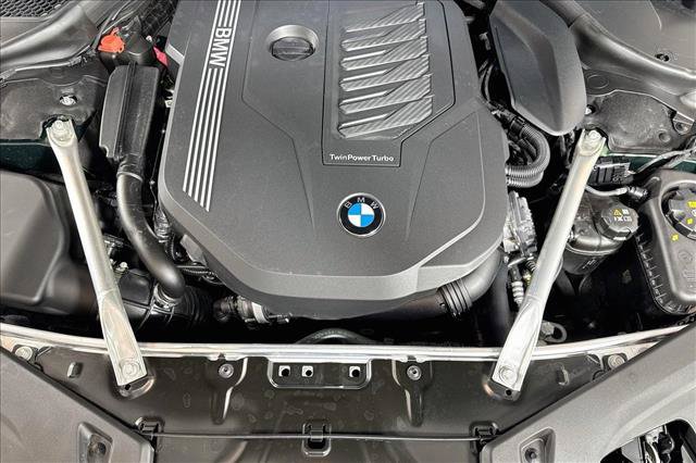 Used 2025 BMW 840i w/ M Sport Professional Package RWD image 29