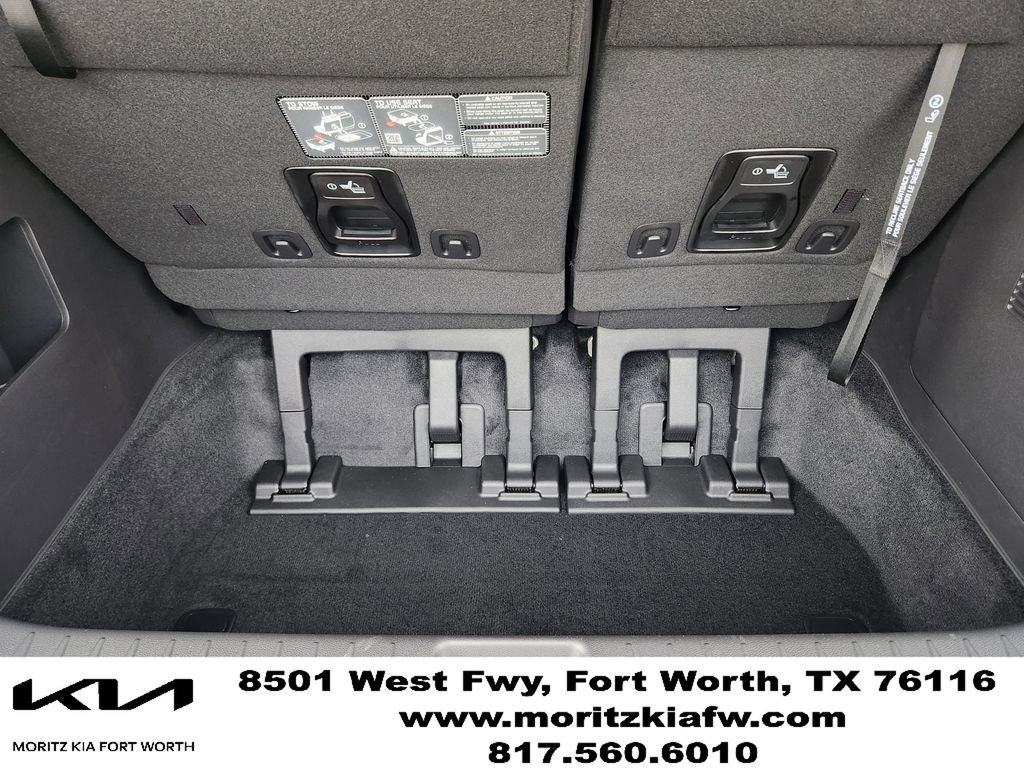 New 2026 Kia Carnival FWD image 21