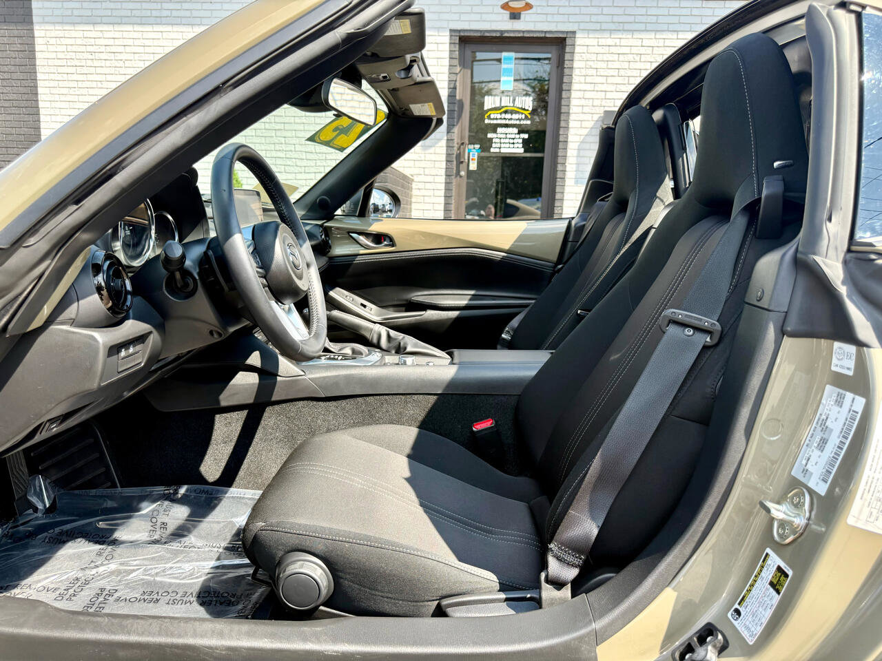 Used 2023 MAZDA MX-5 Miata Club image 16