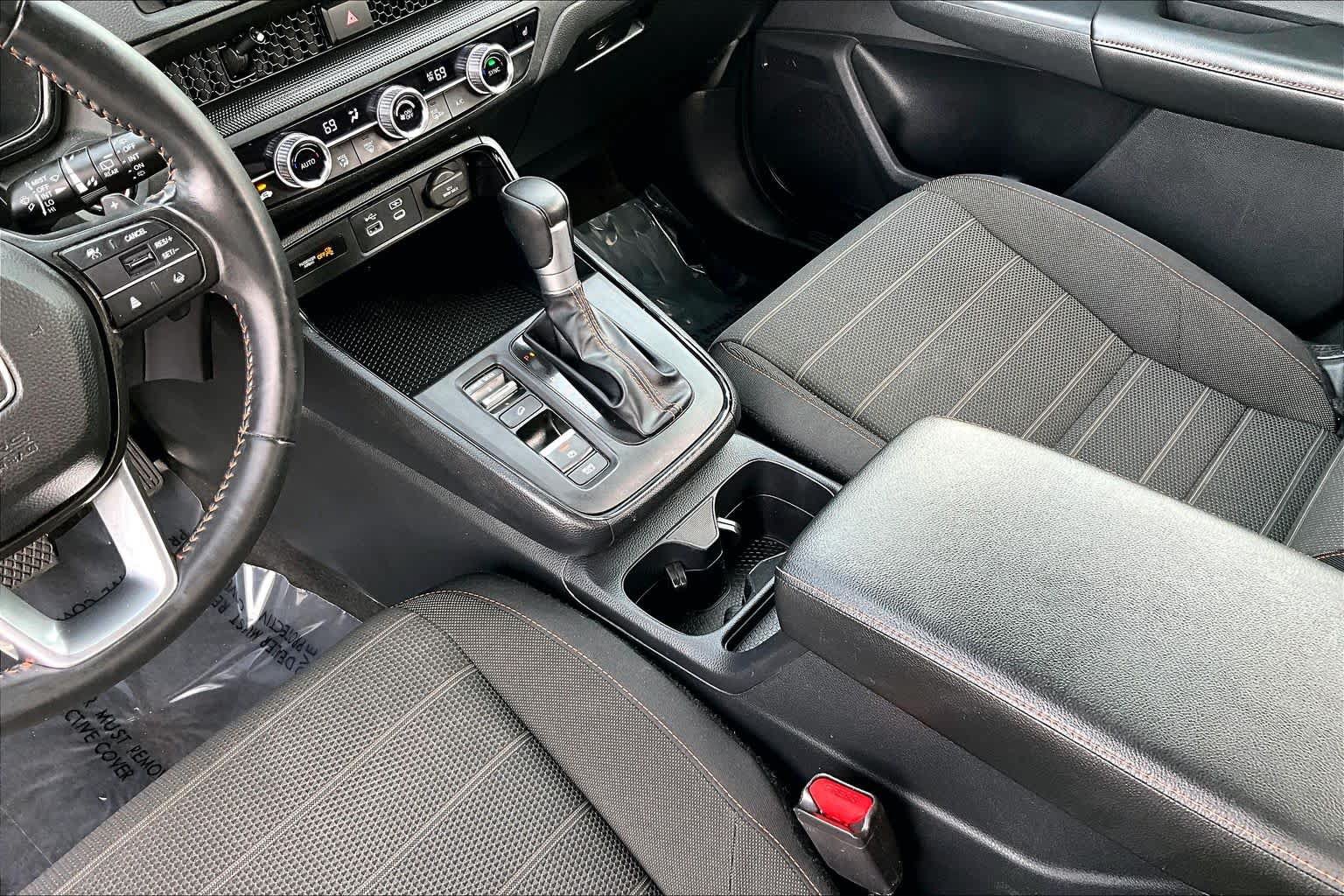 Used 2024 Honda CR-V Sport image 16