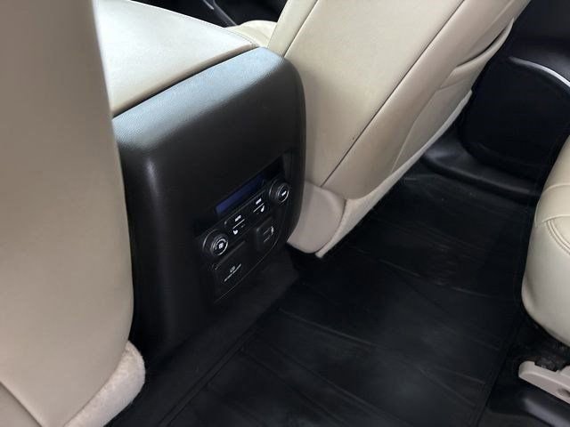 Used 2019 Buick Enclave Premium image 33