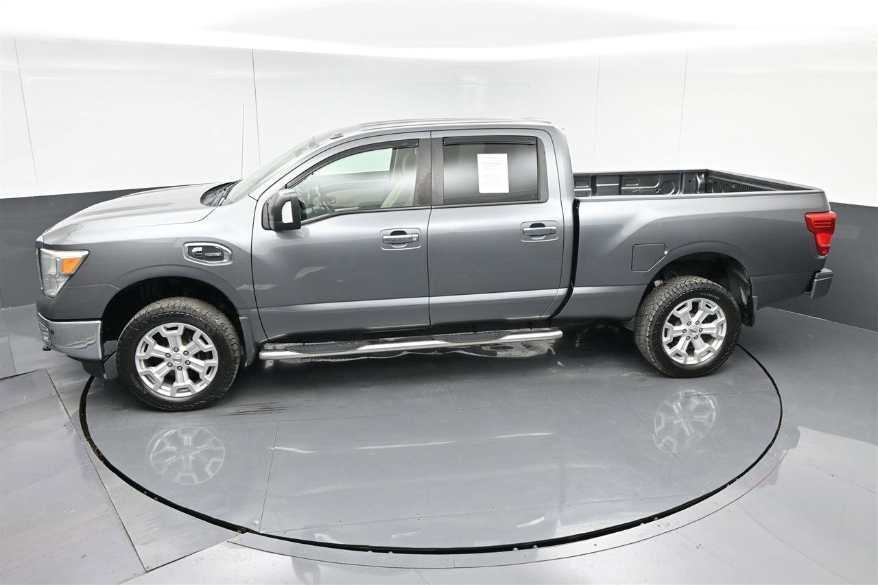Used 2016 Nissan Titan SV RWD image 28