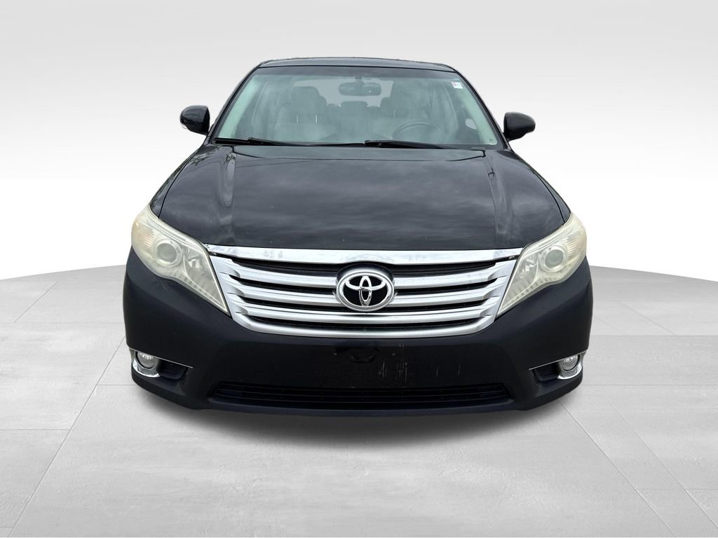 Used 2011 Toyota Avalon Limited FWD image 9