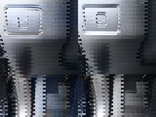 Certified 2023 Volvo XC60 B5 Plus image 16